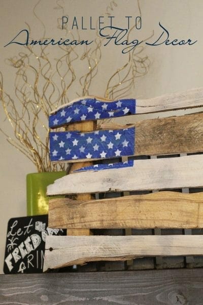 Pallet to American Flag Decor | Create your own 4th of July decor using just a pallet and some paint! Check it out here!