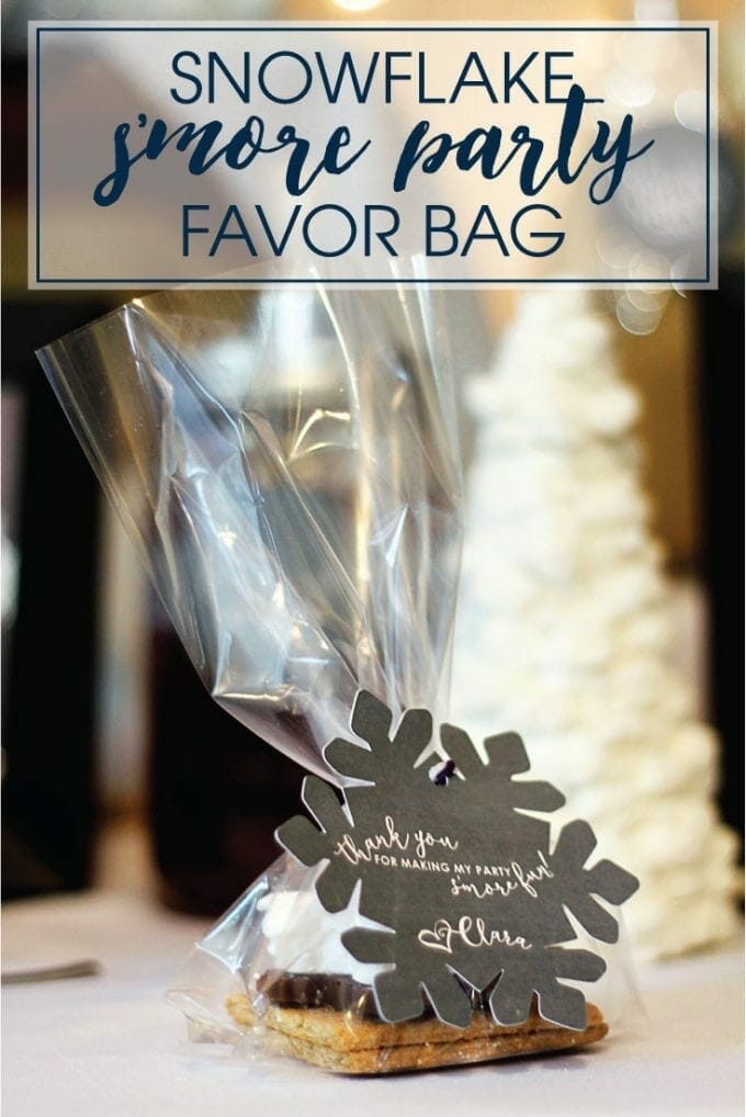 Snowflake S'more Party Favor Bag. Create these s'more party favors perfect for your next Winter themed party!