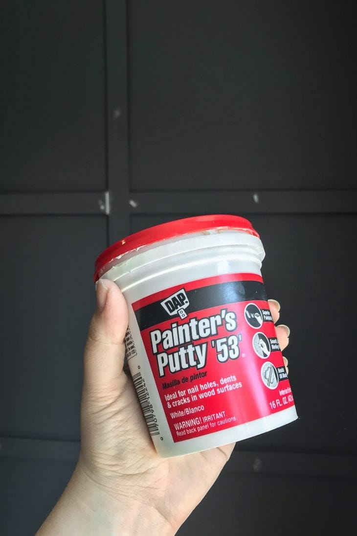 Image of putty for board and batten wall