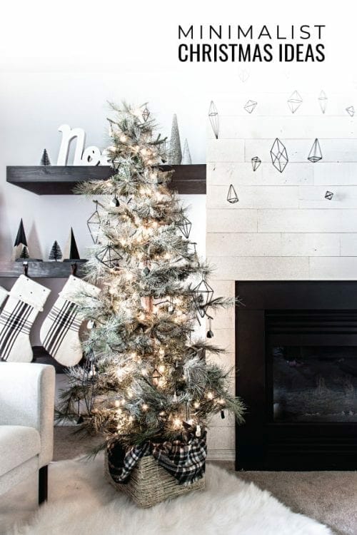 This minimalist Christmas tree is so simple and modern with the himmeli ornaments, geometric shapes, and limited materials. Love these decor ideas! #minimalist #christmasdecor #christmastree #modernhome