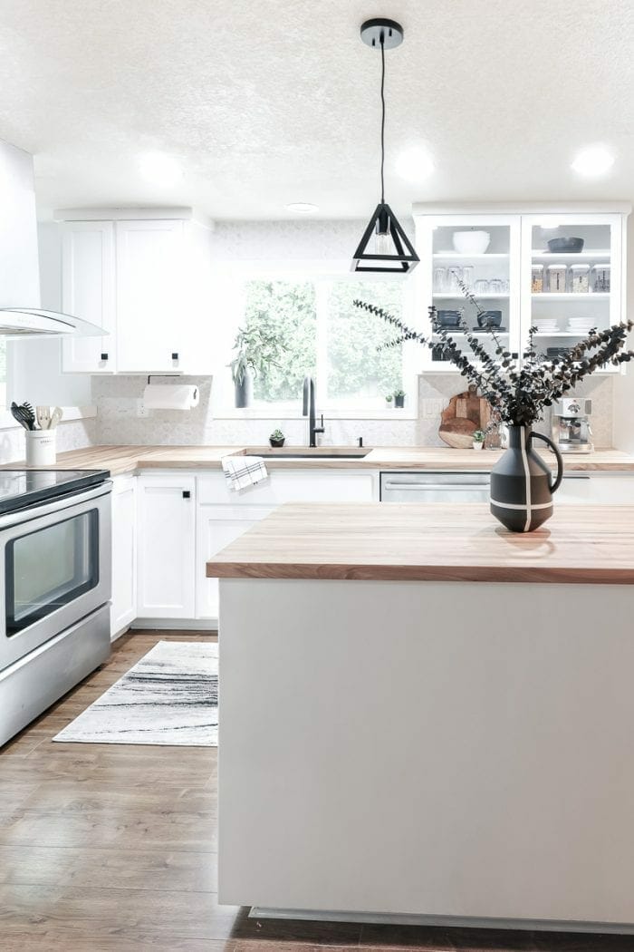 Modern kitchen view