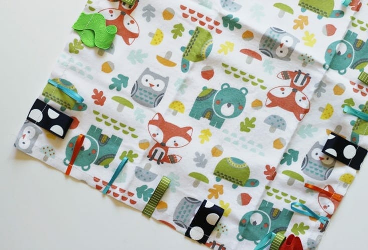 How to Make a Tag Blanket in Less Than 15 Monutes Simple DIY steps