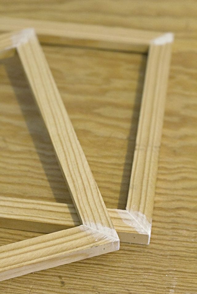 How to Build an Easy Custom Size Picture Frame