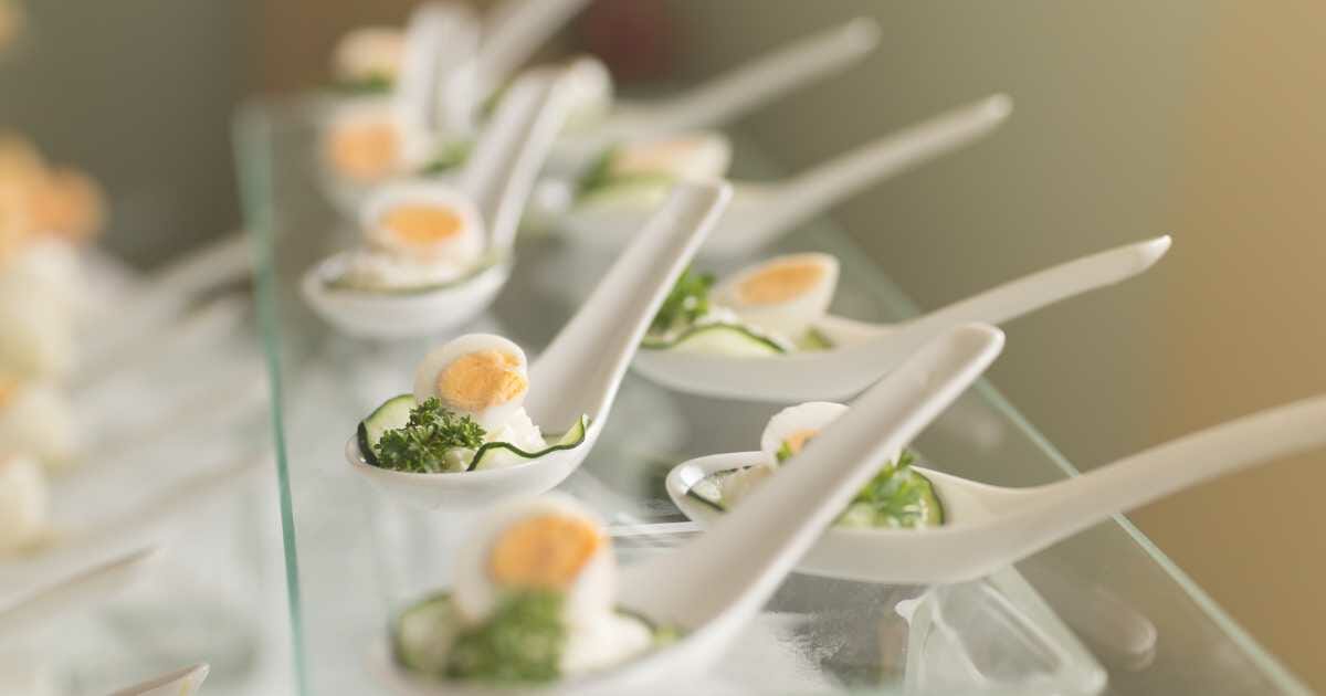 canape spoons