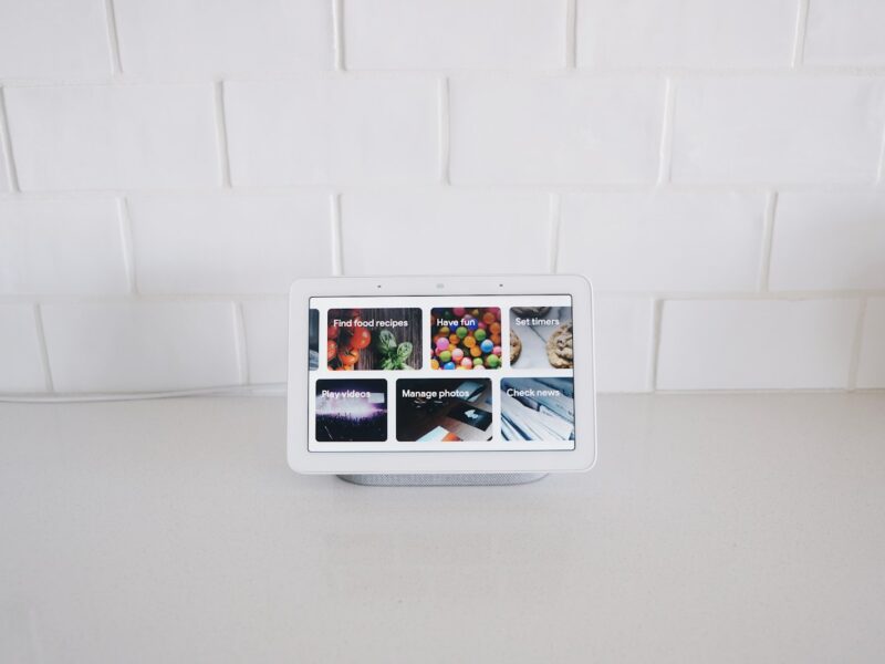 white tablet computer